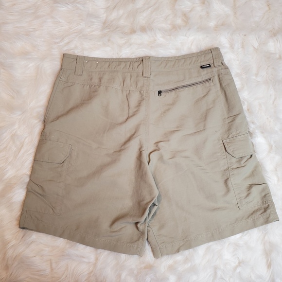 THE NORTH FACE MEN'S BEIGE SHORT SIZE 36 - Picture 8 of 8